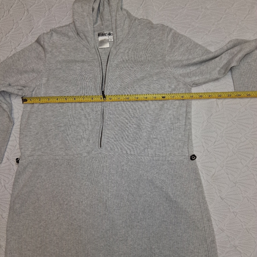 WinterSilks Light Gray Knit Top Size M - Picture 12 of 17